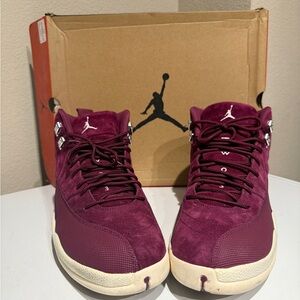Air Jordan Retro 12 Bordeaux